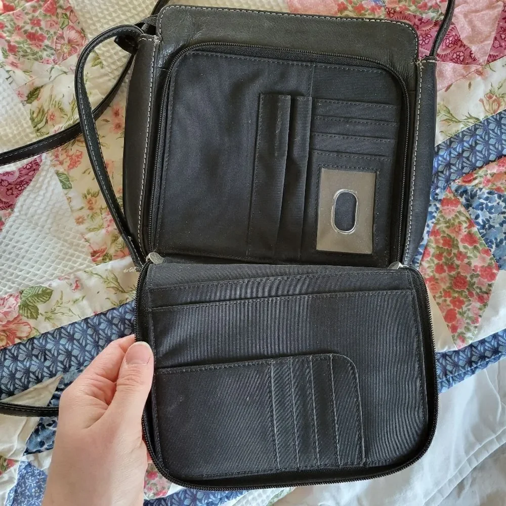 Fossil Black Leather Crossbody Bag